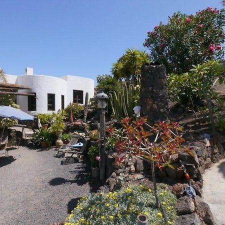Ferienhaus In Guatiza Mit Gemeinsamem Pool Екстериор снимка